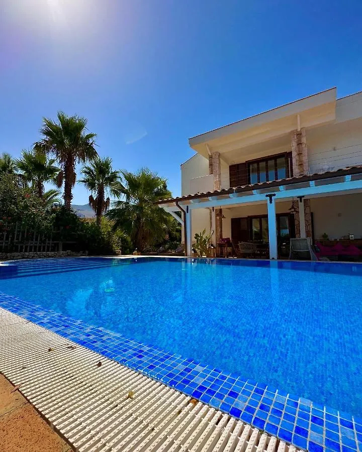 Stunning Seafront Villa In Scopello Pool & Jacuzzi