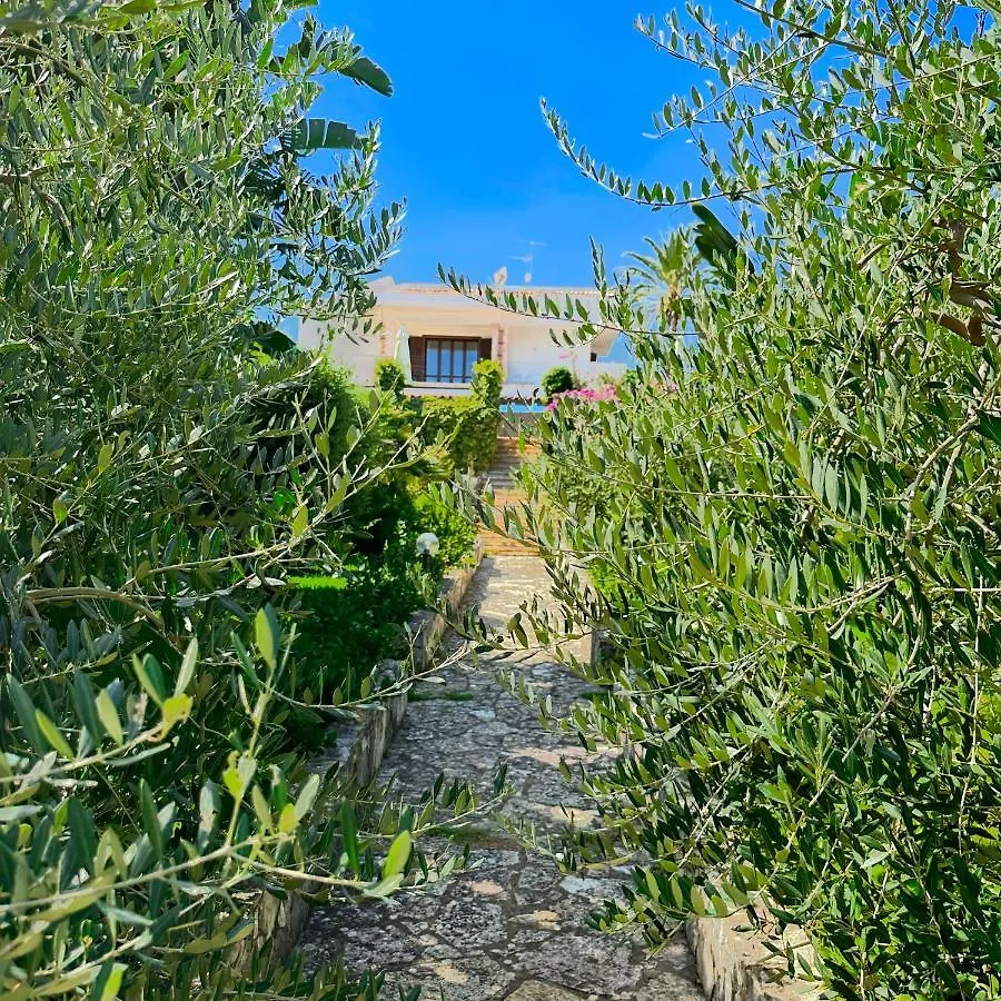 Stunning Seafront Villa In Scopello Pool & Jacuzzi